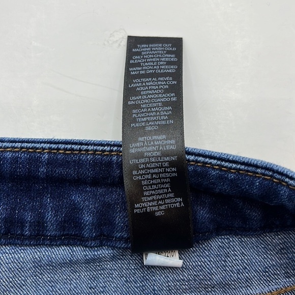 Chico’s So Slimming Girlfriend Ankle  Size 1.5 - Picture 11 of 16